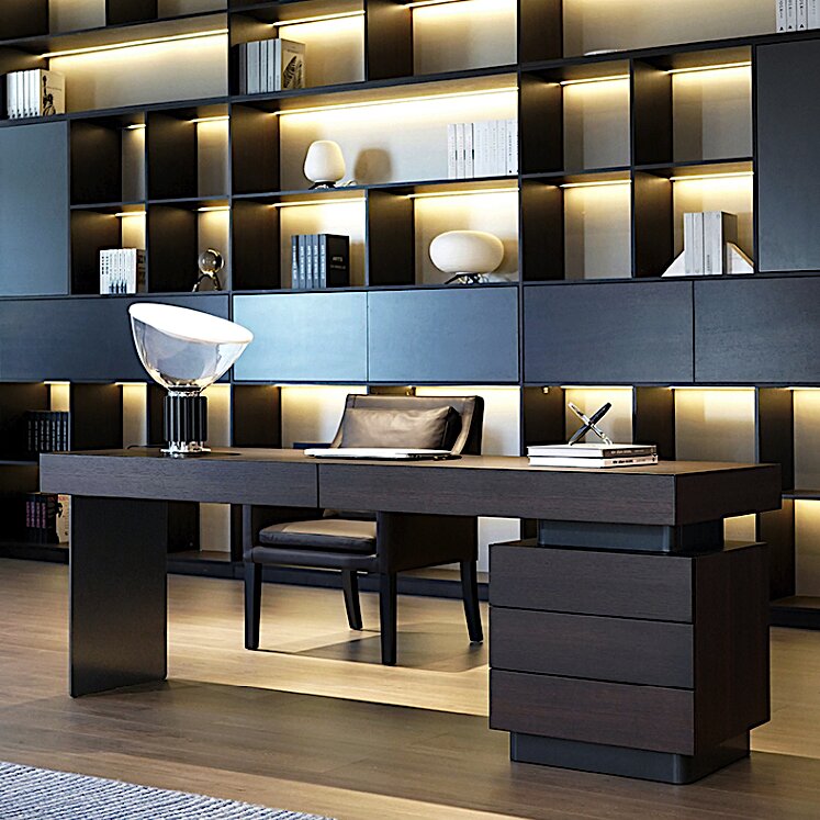 Hyatt Desk