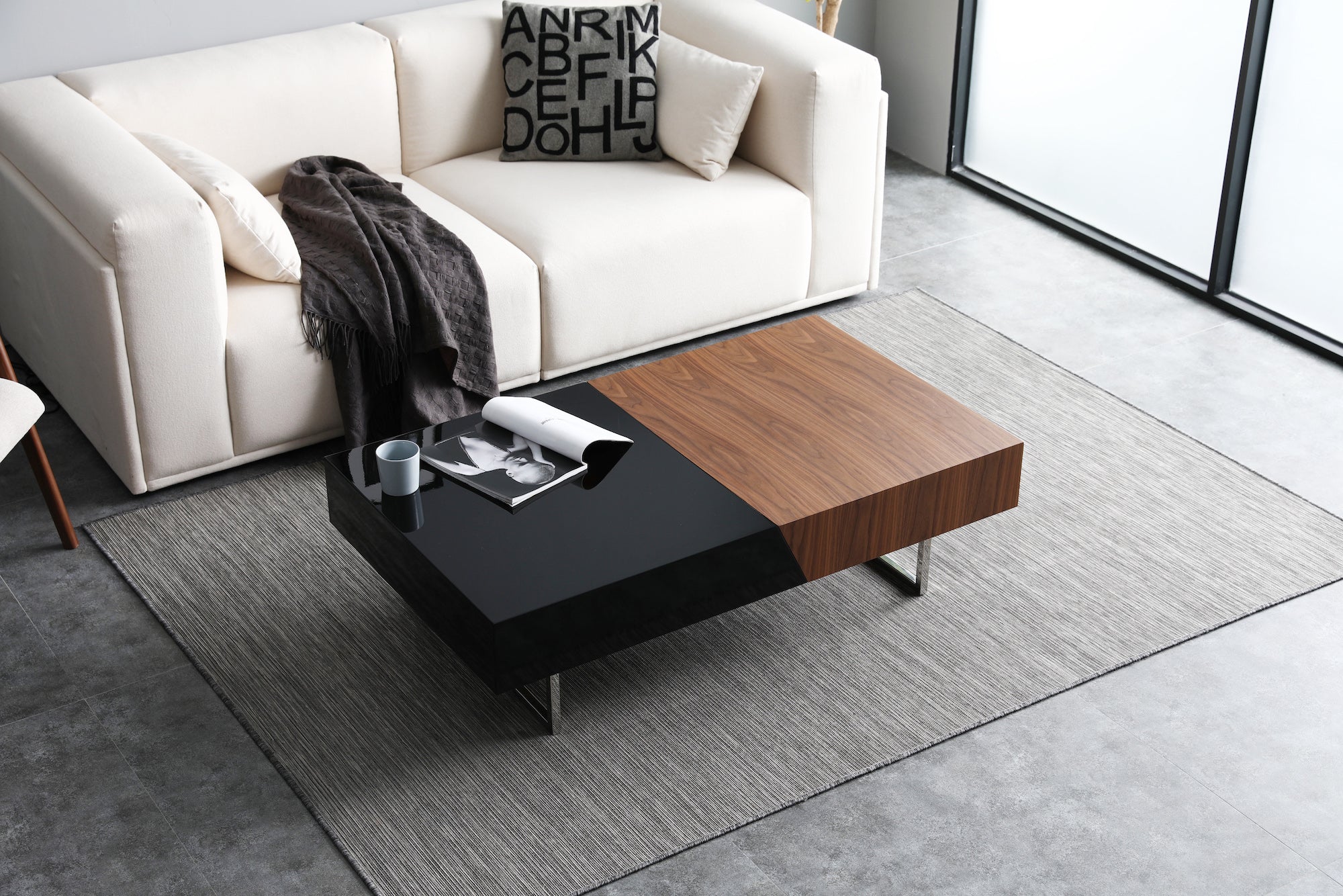 Gloss Black Coffee Table