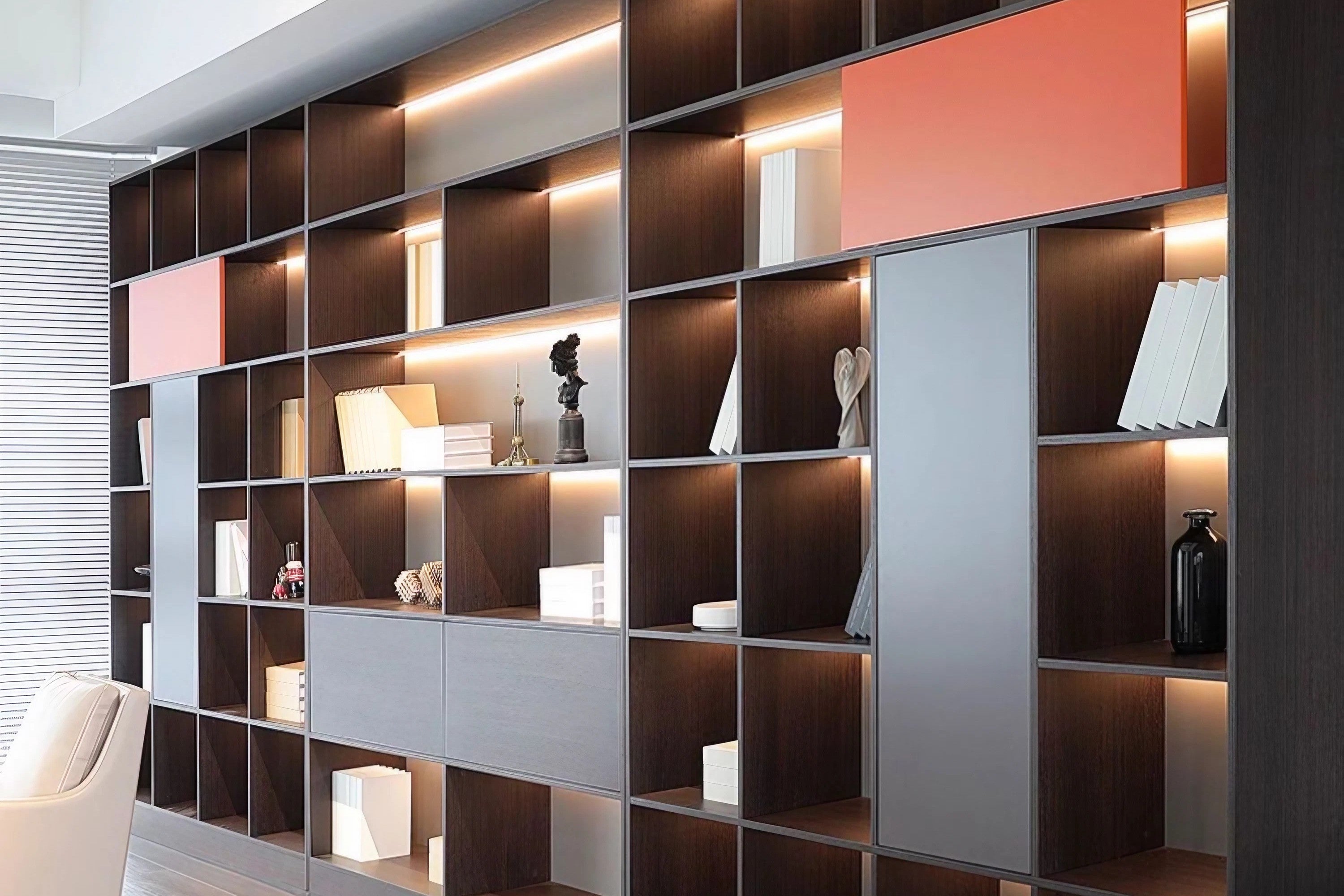 Bookcases & Shelving Units