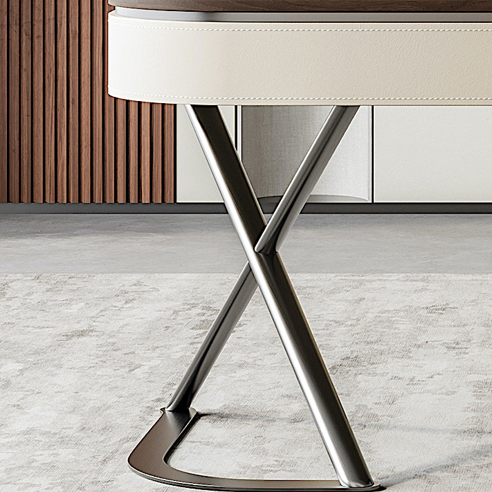 Ellie Desk