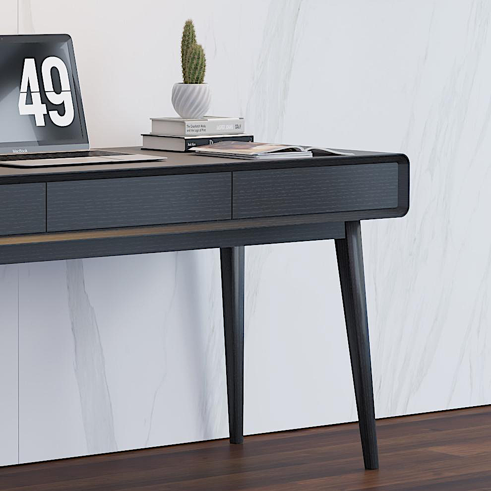 Black Desk