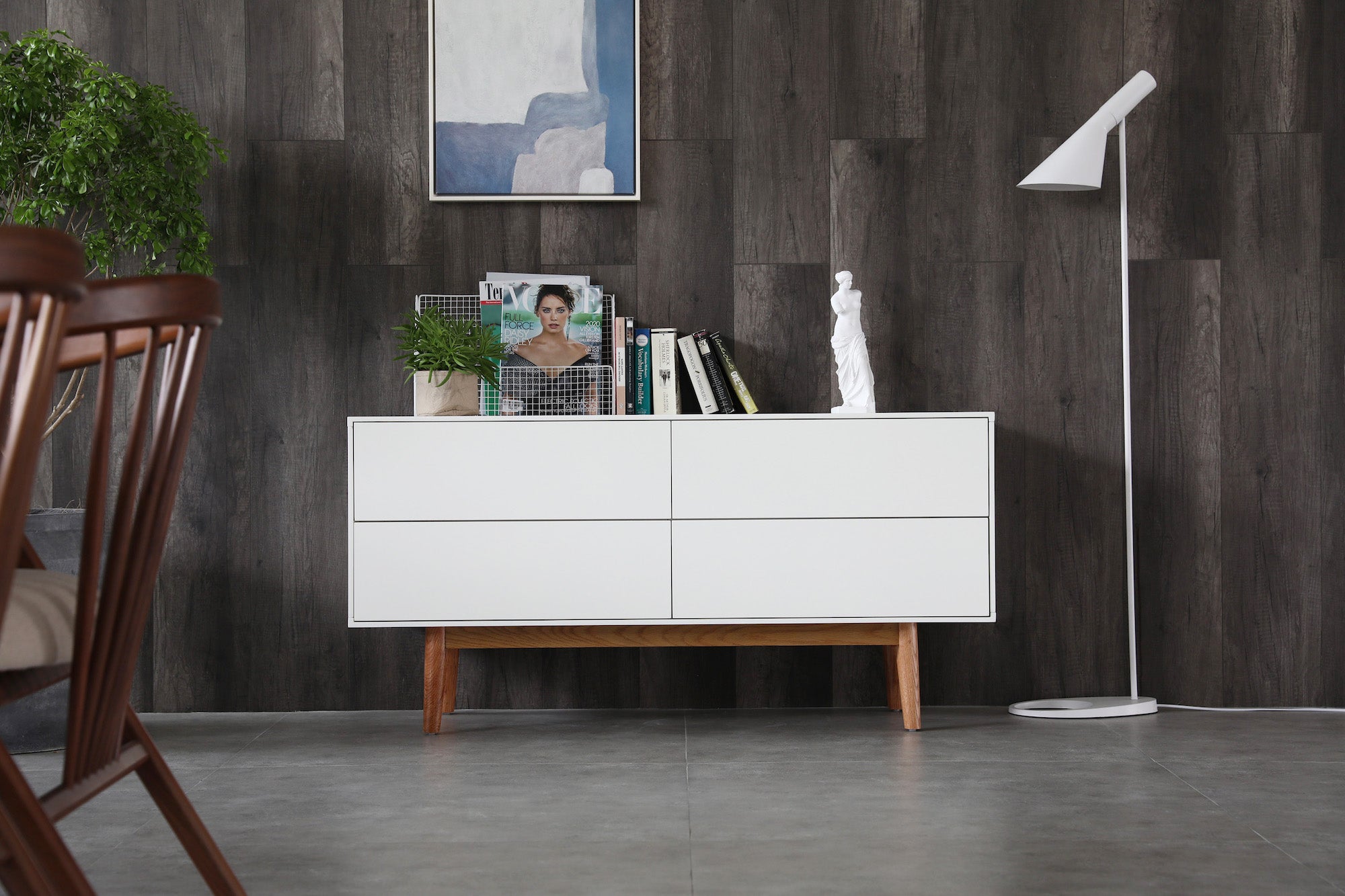 Minimal Cabinet